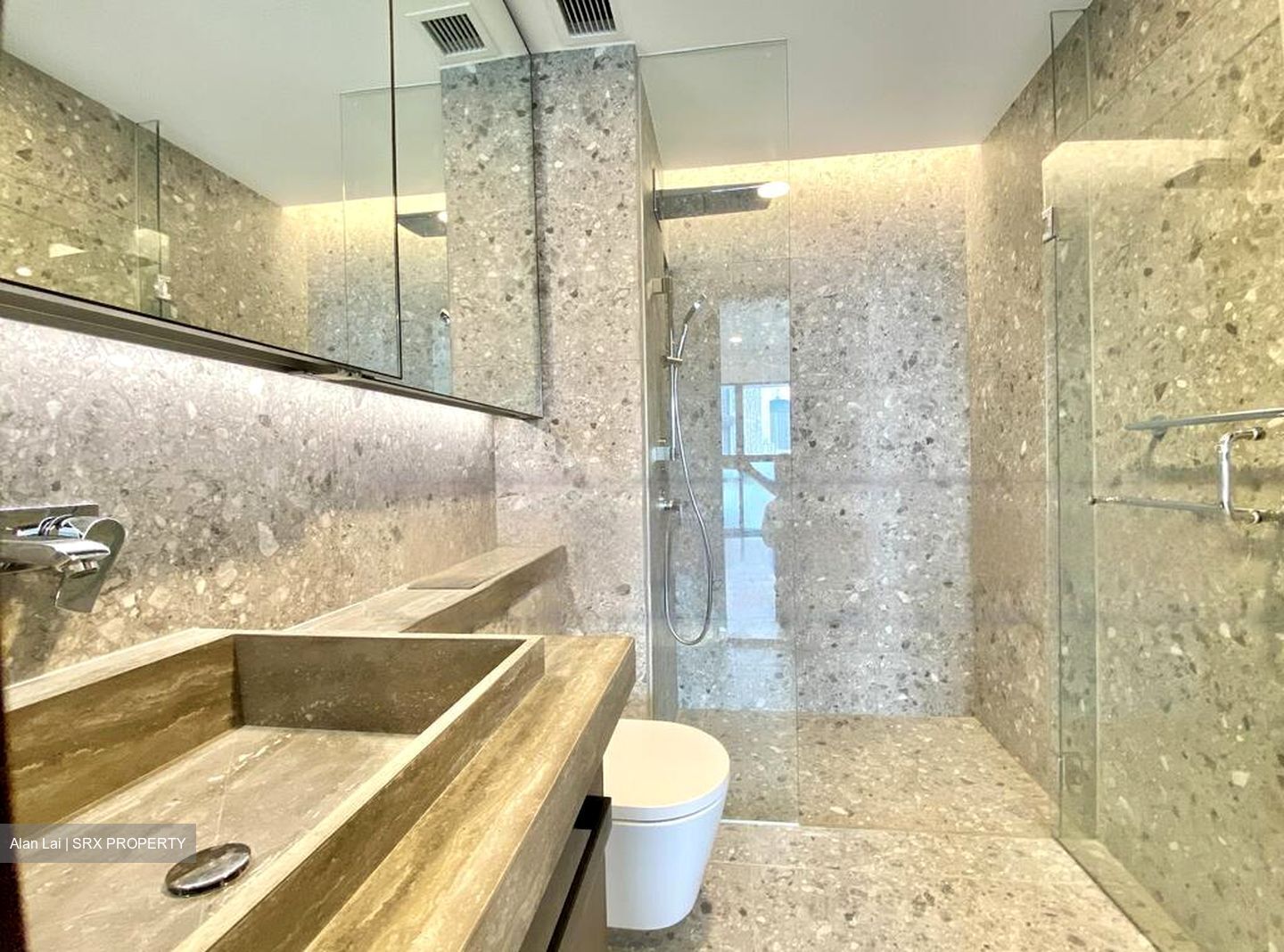 One Pearl Bank (D3), Apartment #562672791